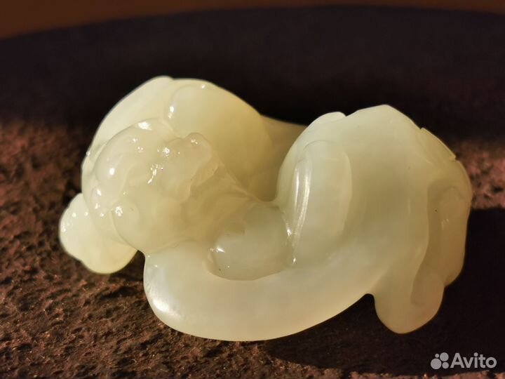 Нефрит для ношения в руке.Хотанскай.Старый Китай