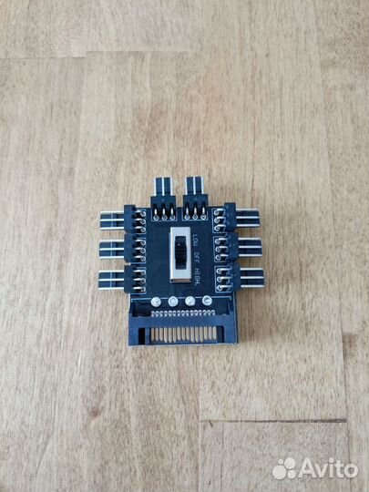 Хаб для вентиляторов корпуса пк