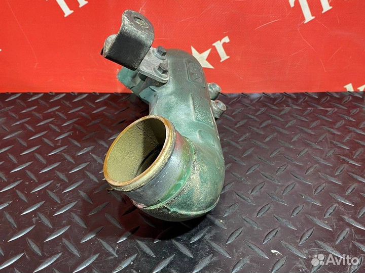 Патрубок системы охлаждения Volvo FH