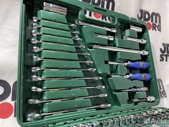 Набор инструментов 121 предмет