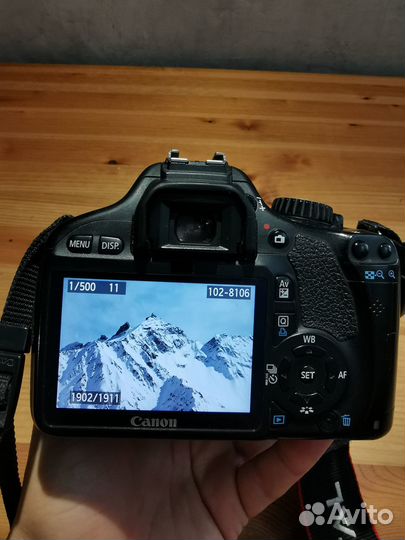 Canon eos 550d + объектив 18 - 135 мм фотоаппарат