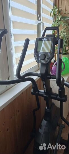 Эллиптический тренажер