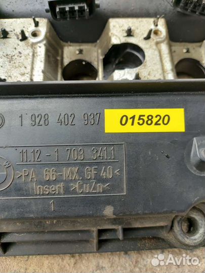 Клапанная крышка BMW 5 E39 1928402937,111217033411