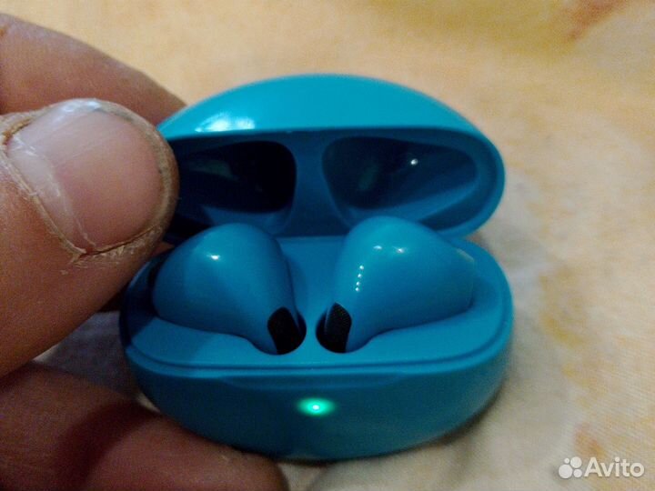 Без проводные наушники