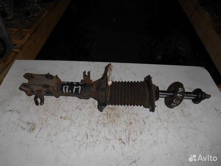 Стойка правая Шевроле Авео Chevrolet Aveo