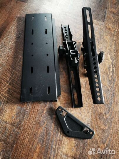 Кронштейн и подставка для телевизора