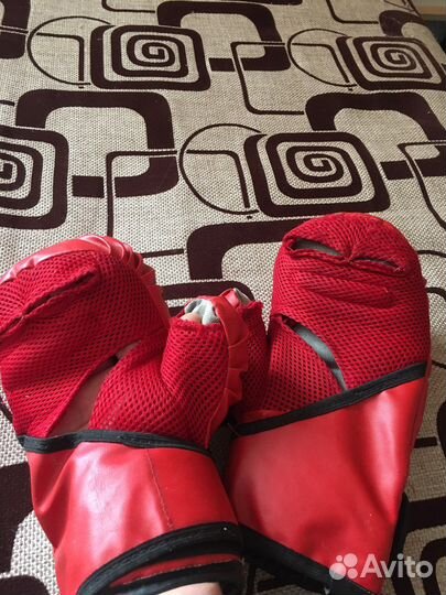 Перчатки боксерские