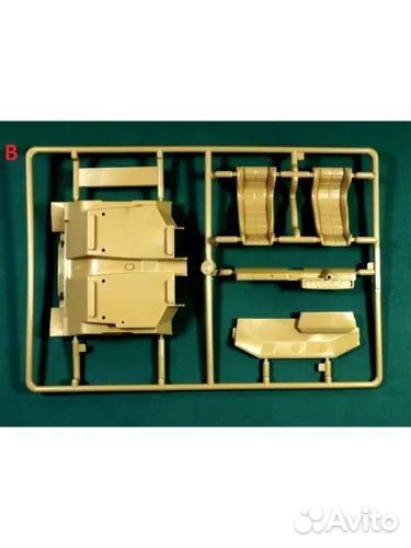 Моделист Сборная модель Ламборджини LP500S (1:24)