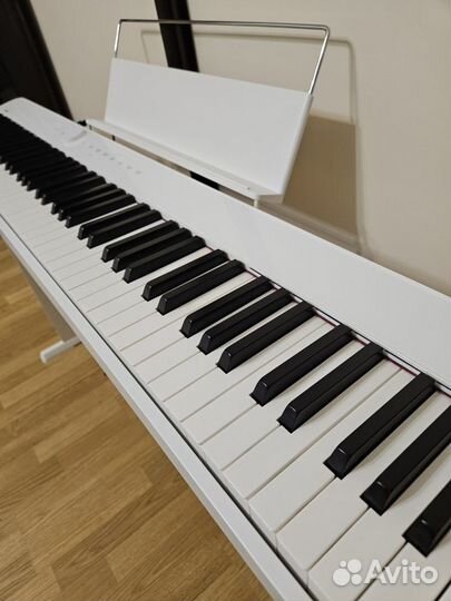 Цифровое пианино Casio Privia PX S1000
