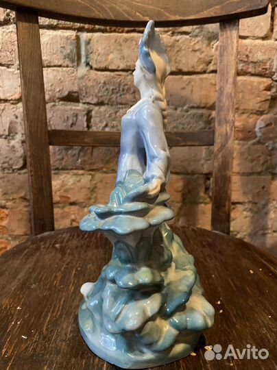 Статуэтка Хозяйка медной горы гжель