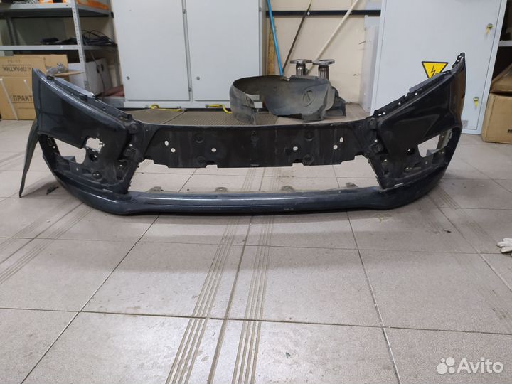 Передний бампер на Весту