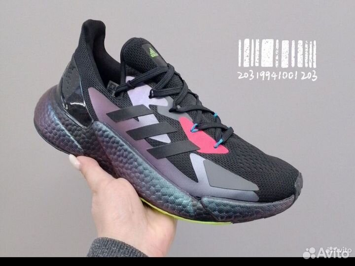 Кроссовки Adidas новые