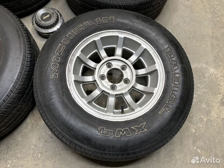 Комплект оригинальных колес Jeep Cherokee II (XJ)