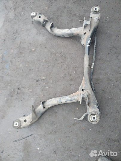 Задний подрамник Audi A6 C6