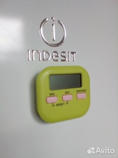 Таймер кухонный, не тихий, батарейка в комплекте