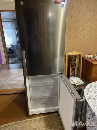 Холодильник бу Samsung