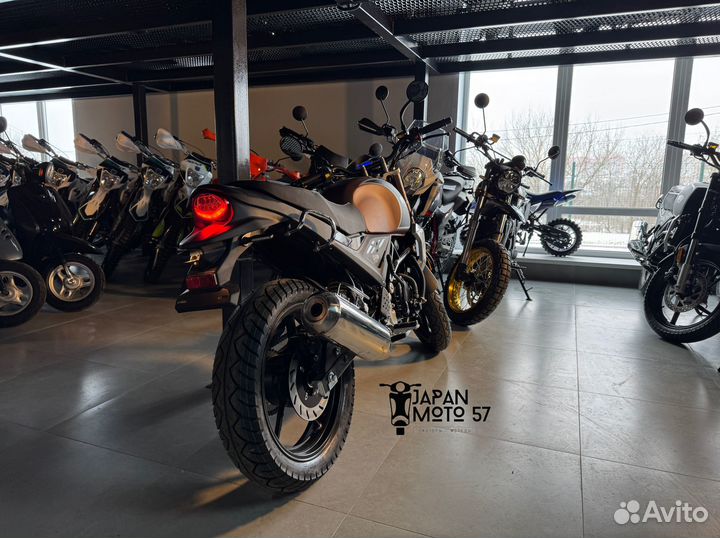 Minsk C4 300 – Дорожные мотоциклы