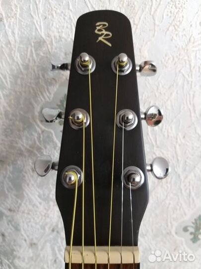 Акустическая гитара Baton Rouge L1C/D массив+чехол