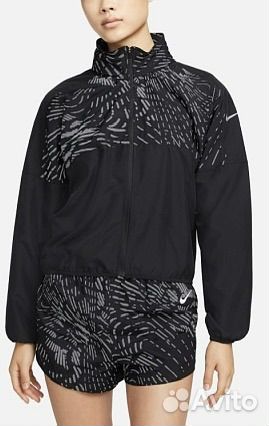 Беговая куртка Nike Running Division