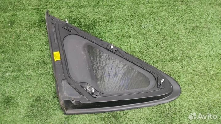 Стекло (форточка) заднее правое Hyundai IX35 2011
