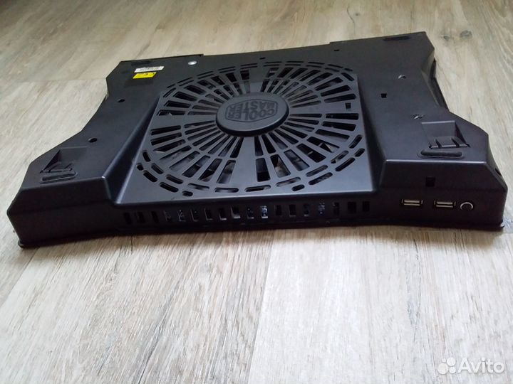 Подставка вентилятор для ноутбука