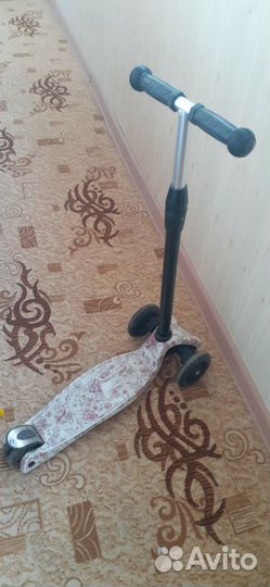 Самокат детский трехколесный бу