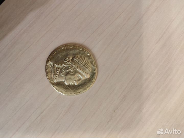 Море монетки магнит