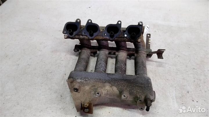 Коллектор впускной volkswagen Passat B3