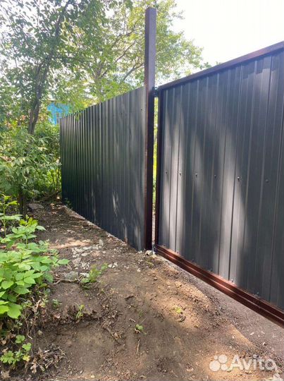 Заборы из профнастила