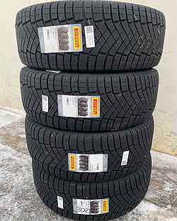 Pirelli Ice Zero FR 265/40 R22 106H