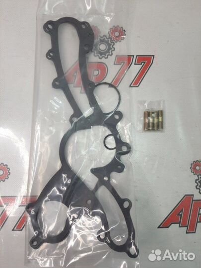 Помпа Toyota 2GR Aisin T161