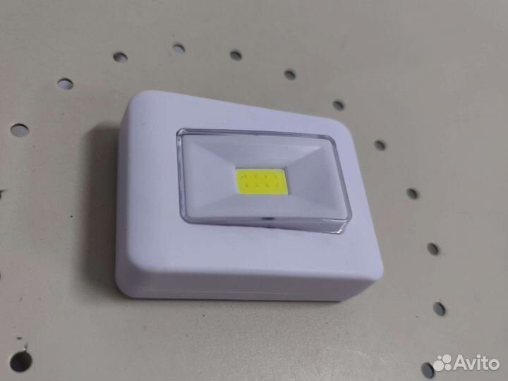 Настенный светильник 