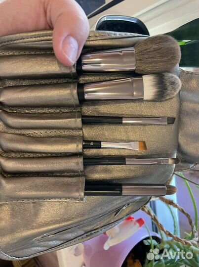 Кисти для макияжа набор