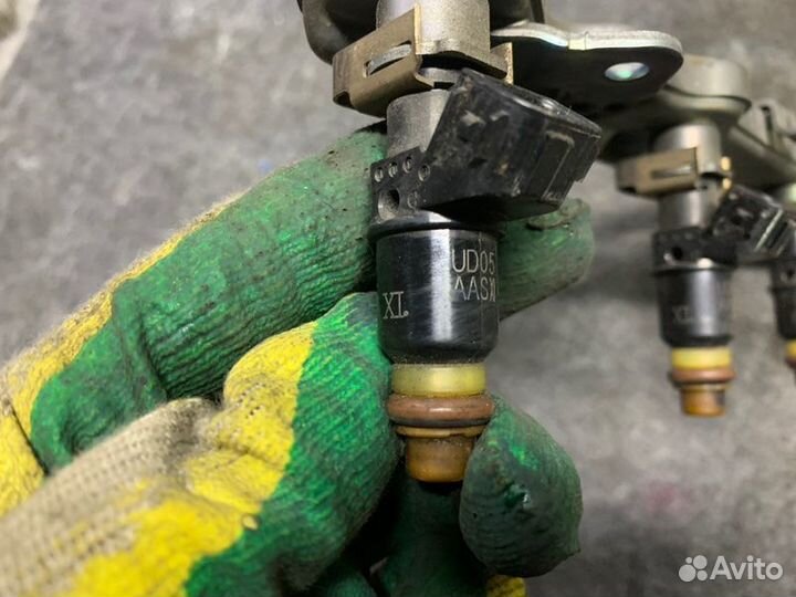 Форсунка топливная Honda Civic 5D FK2 2006