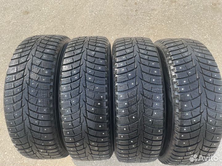 Laufenn I Fit Ice LW 71 215/60 R17