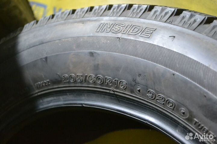 Bridgestone Blizzak VRX2 205/60 R16