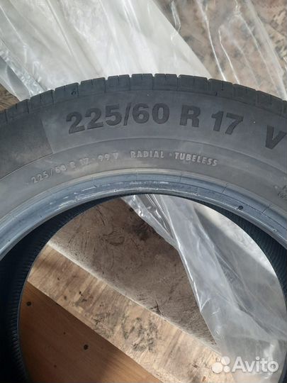 Continental ContiPremiumContact 5 225/60 R17 92V