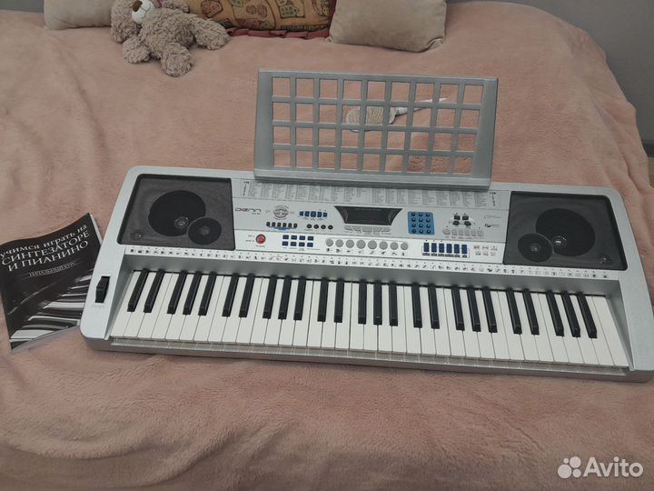 Синтезатор