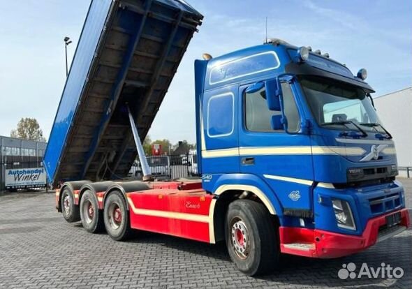 В разборке грузовик Volvo,FMX с 2010