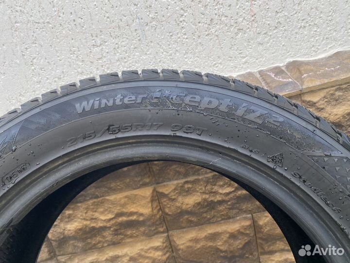 Hankook Winter I'Cept iZ 2 W616 215/55 R17 98T