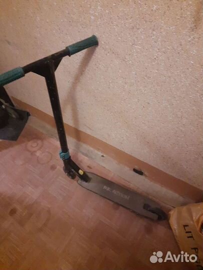 Самокат и трюковый самокат