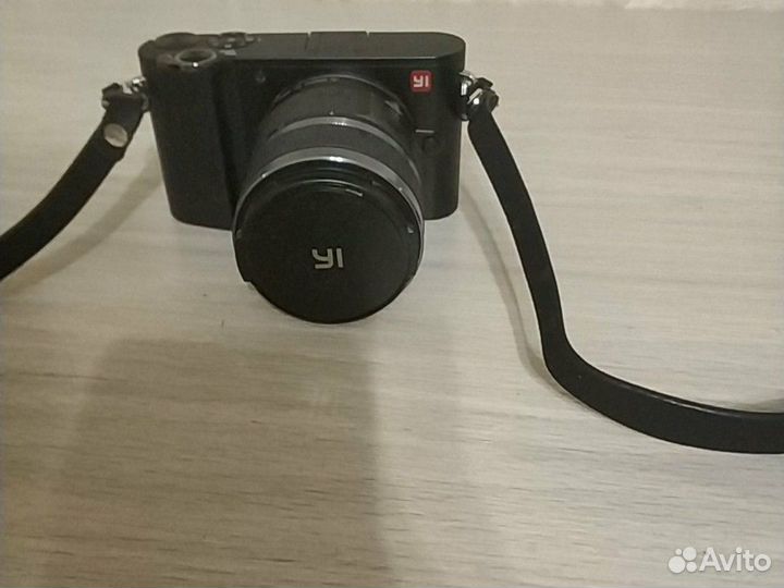 Компактный фотоаппарат