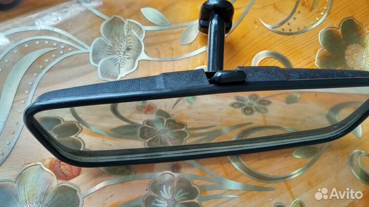 Зеркало салона