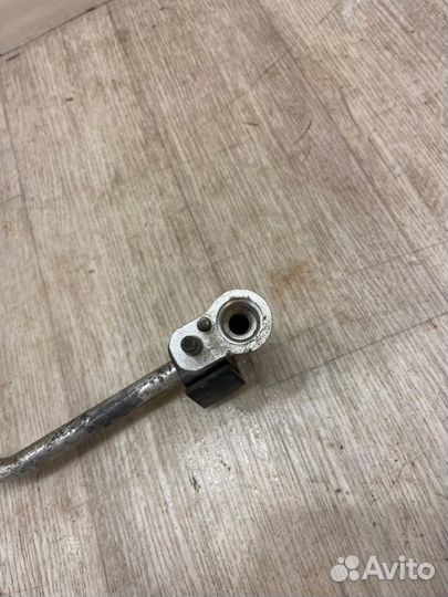 Трубка кондиционера Ford Focus CB4 qqdb (1.8) 2007