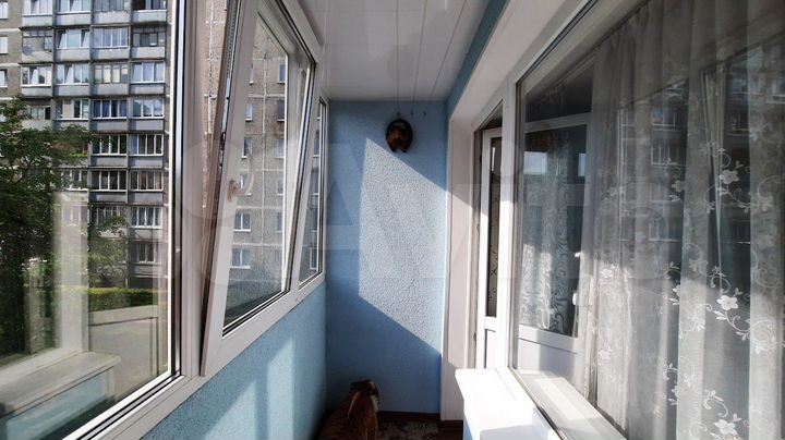 2-к. квартира, 52 м², 2/5 эт.