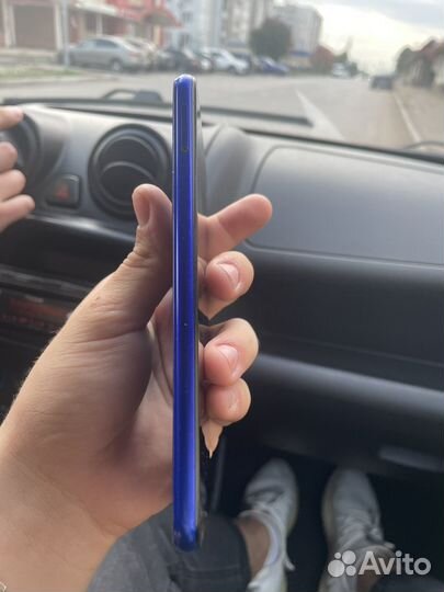 Телефон honor 9c