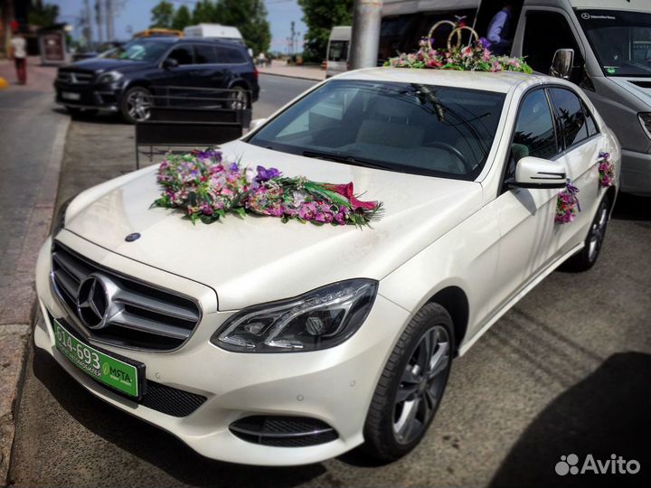 Прокат Свадебных украшений на авто