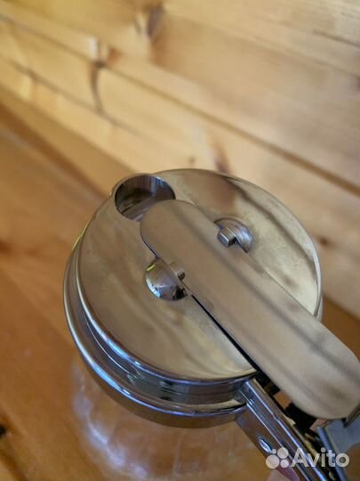 Сахарница с дозатором