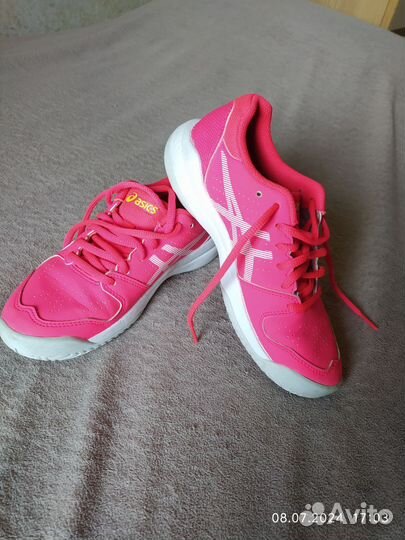 Кроссовки asics детские 34,5р