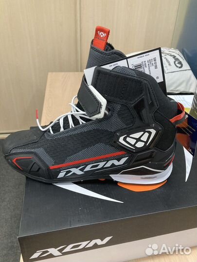 Мотоботы ixon